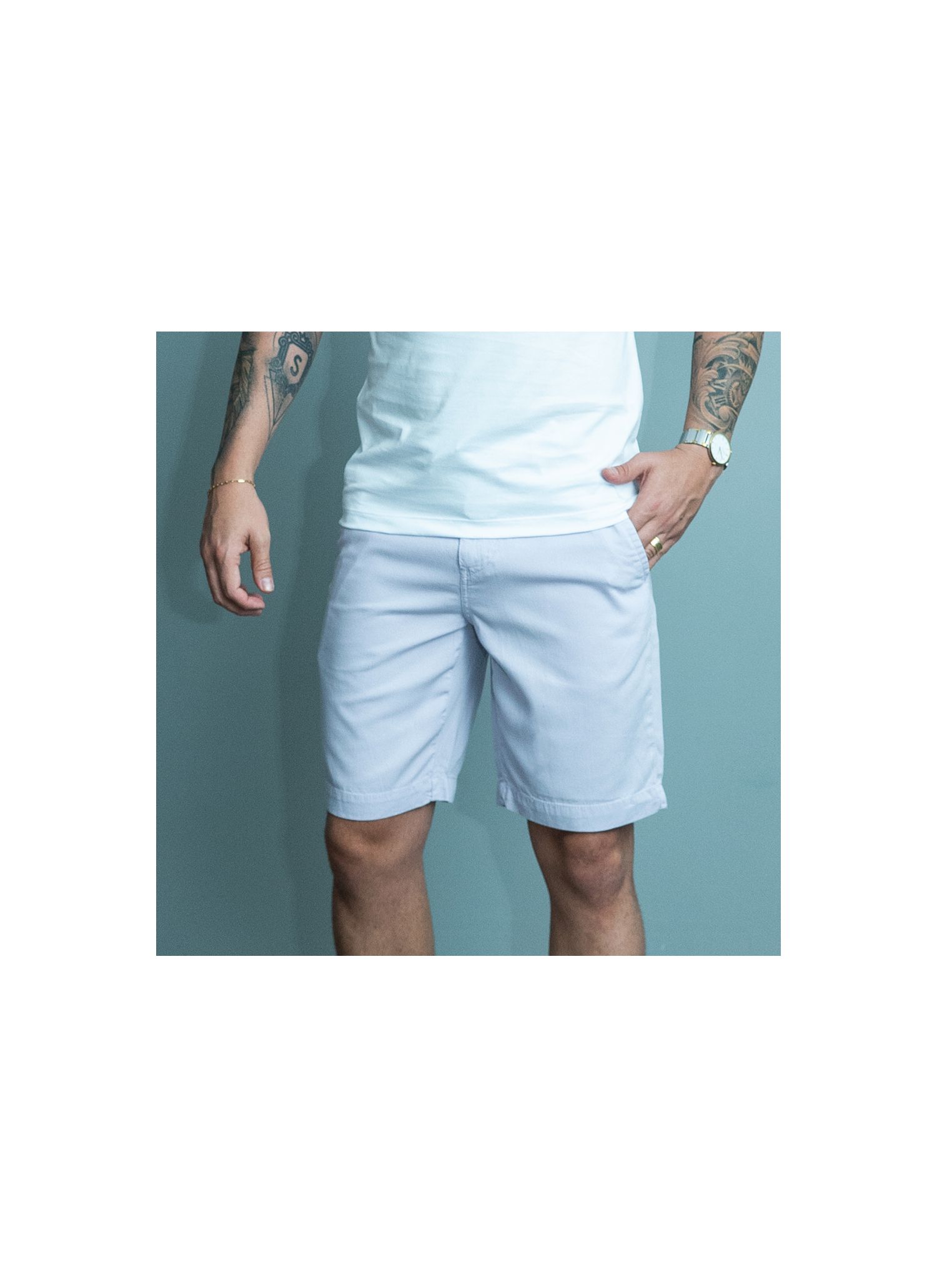 Bermuda Sarja com Cordão Lilás... - Stefano Store