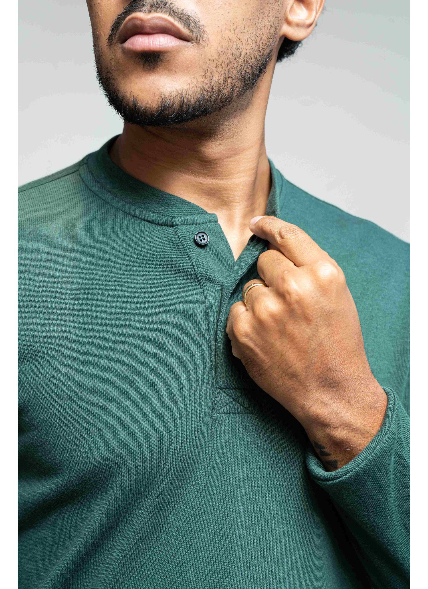 Camisa Gola Henley Verde Stefano