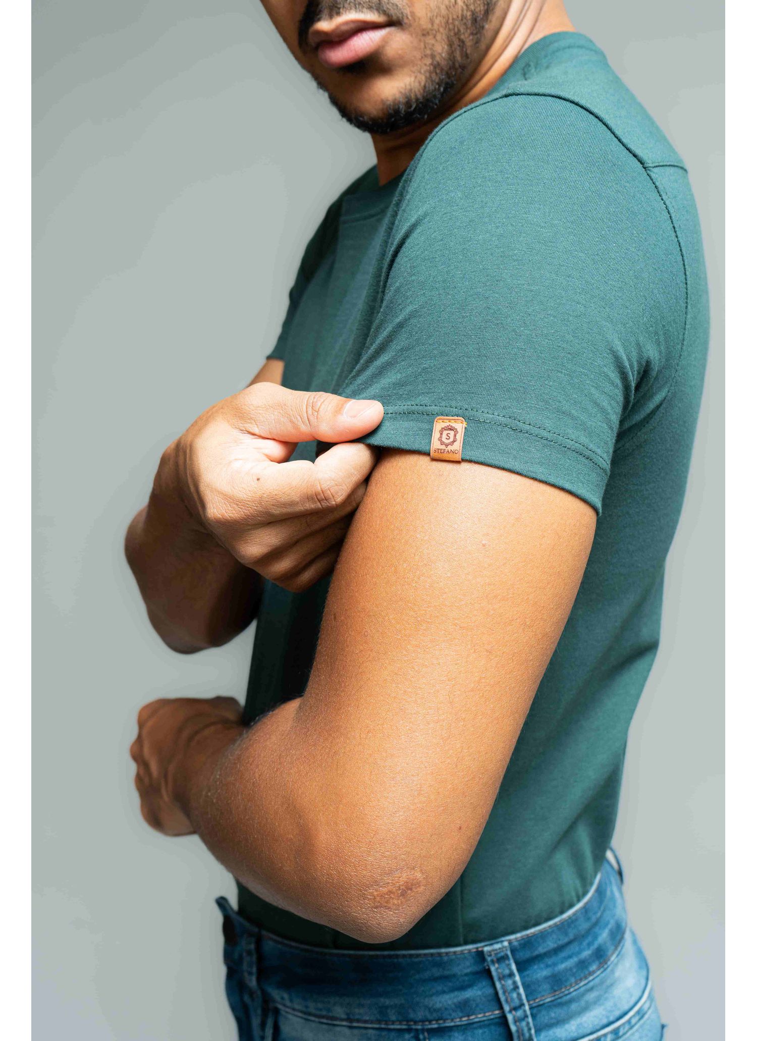 T-Shirt Algodão Verde Escuro Stefano