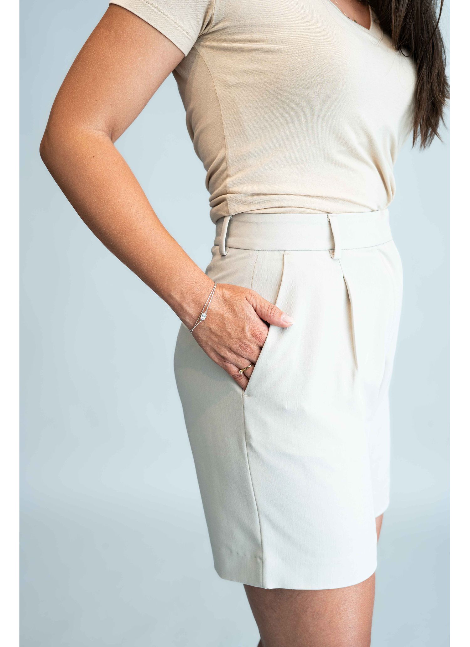Short Alfaiataria Feminino Stefano Areia