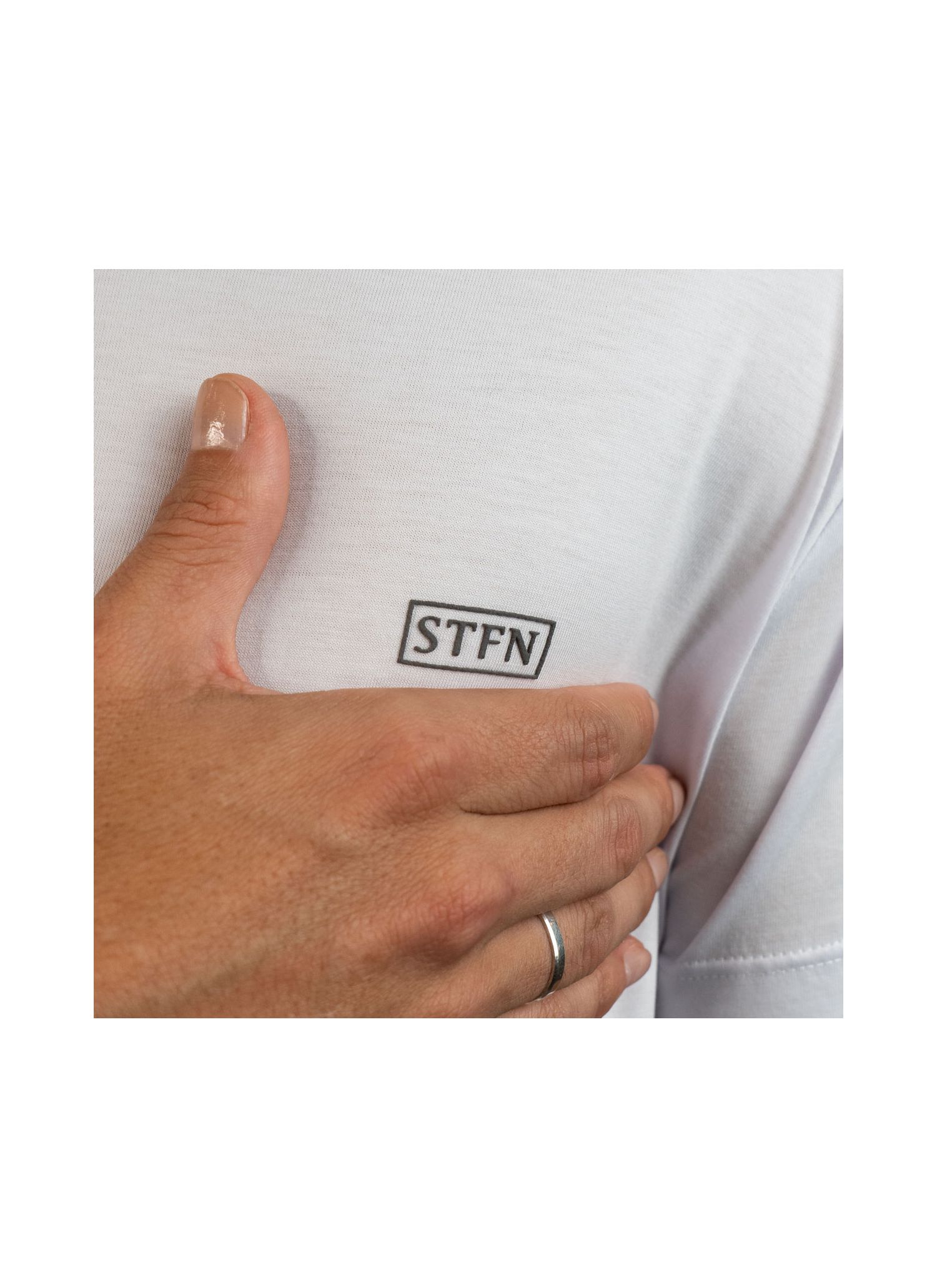 T-Shirt Pima Stefano Branca Emborrachada STFN