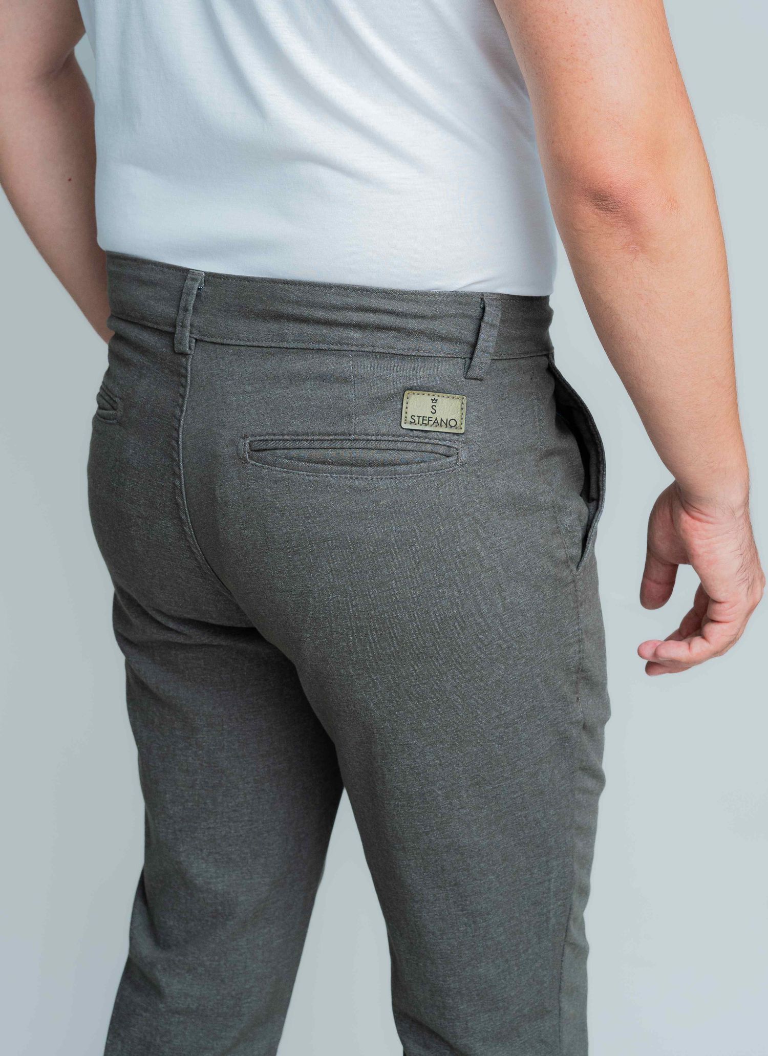 Calça Sarja Stefano Cinza Chumbo