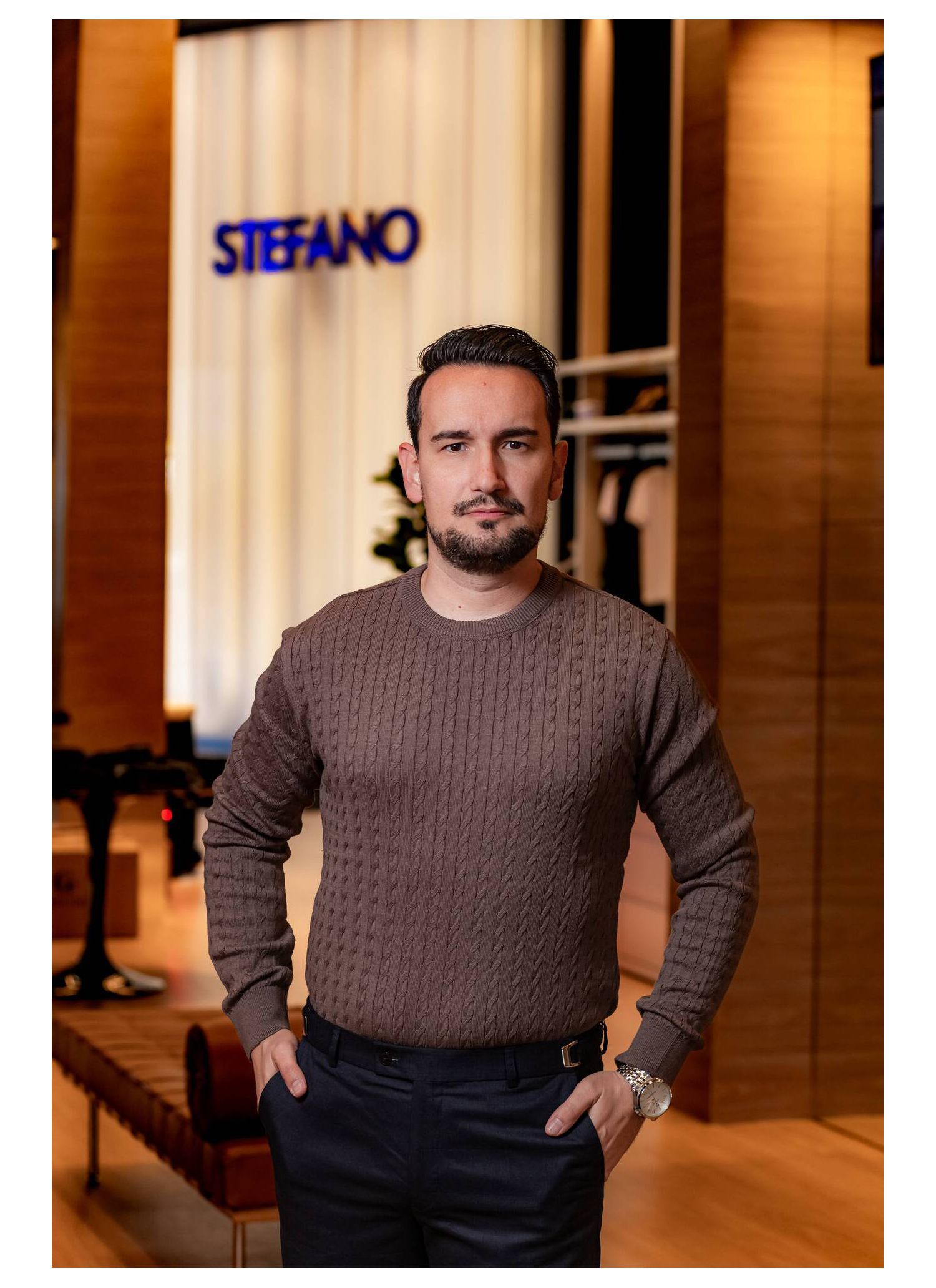 Tricot Texturizado Stefano Marrom