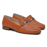 Sapato Social Feminino em Couro com fivela cor Caramelo