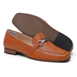 Sapato Social Feminino em Couro com fivela cor Caramelo