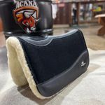 MANTA VAQUEJADA QUADRADA RUBBER WOOL PRETA - BOOTS HORSE