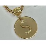 Colar Medalha Com Letra Banhada