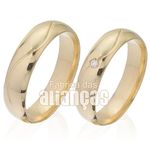 Alianças De Noivado e Casamento Em Ouro Amarelo 18k 0,750 Fa-348