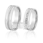 Aliança De Ouro Branco 18k Com Diamantes