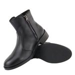 Bota Minimal Couro Cano Curto Fácil Calce Preto