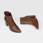 BOTA FEMININA KOTËSI CAFÉ