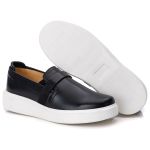 Slip On Milão Couro Preto