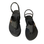 Chinelo para dismetria compensação de altura, com calcanheira pode ser fabricado com a tira a sua escolha.