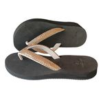 Chinelo Ortopédico Feminino para Dismetria com Compensação de Altura | Alley Surf