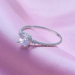 Anel Solitario em Prata COM 2 PEDRAS DE ZIRCONIA PEQUENA E 1 GRANDE