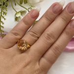 Anel Solitario Banhado a Ouro Grande Com Pedra de Zirconia Rose 