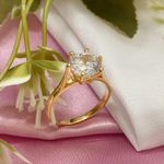 Anel Solitario Banhado a Ouro Modelo Grande com Zirconia 