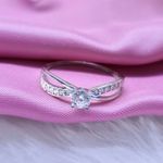 Anel Solitario de Prata em 8 com Zirconia