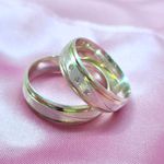 Aliança Comprimisso Prata Com Detalhes 2 canaletas de ouro 6mm 