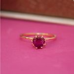 ANEL SOLITÁRIO NOIVADO OURO 18K - MODELO RUBI LOVE 