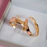 COMBO ALIANÇA EM OURO 18K - 4MM MODELO ELIS 