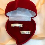 Aliança Em Prata - Modelo Rilary 5 mm com 1 Pedra Femina com Filete de Ouro 