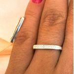 Aliança Em Prata - Modelo Duquesa 2mm Na Feminina Toda Em Pedra 