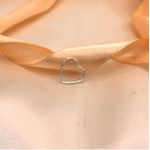 Pircing em Prata - Modelo Coração Liso Daith 