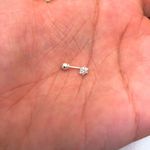 Pircing em Prata - Modelo Flor Tragus / Helix