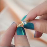 Anel Solitário Noivado Ouro 18K MODELO MIA