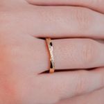 ALIANÇAS EM OURO 18K - MODELO CHLOE