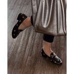 MOCASSIM TEODORA COURO PRETO ABELHAS BORDADAS