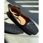 SAPATILHA REBECCA EM GLITTER PRETO COM ACABAMENTO DE COURO