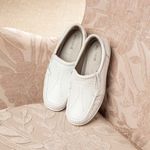 SAPATO ANATÔMICO EM COURO LEGÍTIMO DOCTOR PÉ- 6868 BRANCO