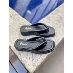 Flat Cléo Preta 