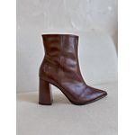 Bota Teodora Cacau