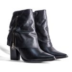BOTA PRETA CANO MÉDIO CAPA HELENA 