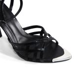 SANDÁLIA NINA PRETA BICO FOLHA