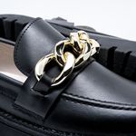MOCASSIM TRATORADO SANDY PRETO ELOS DOURADO 