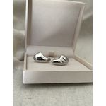 Brinco Ear Cuff Orgânico Banhada a Ródio Branco 