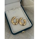 BRINCO ARGOLA TUBO ORGÂNICA BANHADA A OURO