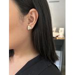 BRINCO TRIÂNGULO ZIRCÔNIAS BAGUETES BANHADO A OURO