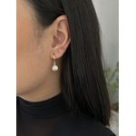 Brinco Argola Pérola Única Pendente Banhada a Ouro