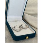 Brinco Argola Quadrada Micro Cravejada Banhado a Ródio Branco 