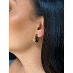 BRINCO ARGOLA QUADRADA TEXTURIZADA BANHADA A OURO 