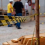 FITA SINALIZAÇÃO ZEBRADA ÁREA SEGURANÇA 150MT ATLAS