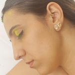 Brinco oval Chakra plexo solar