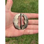 FIVELA MULHER NO ESPELHO ZAMAC BRANCA