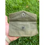 BOLSINHA MILITAR COM BOTÃO