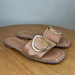 Rasteirinha Feminina Beira Rio Caramelo com Fivela Dourada